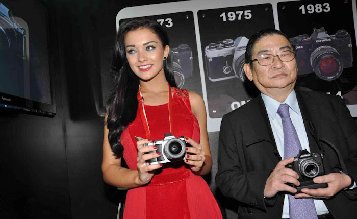 amy jackson launch olympus camera latest photos